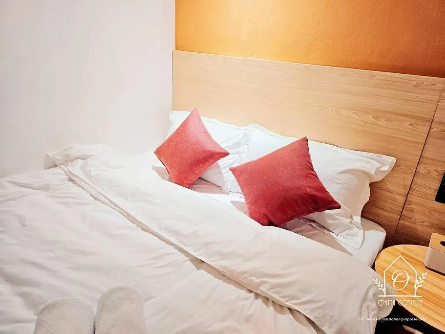 Oc63 By Ohtta Cottage Ipoh For 13 Adults 4 Children 0*,  Malaysia